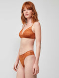 Soutien-gorge triangle sans armature et sans mousse en dentelle avec string