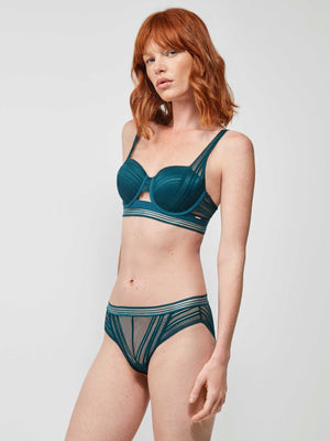 Soutien-gorge balconnet en dentelle avec culotte classique