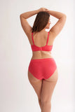 Soutien-gorge emboitant et culotte rétro corail